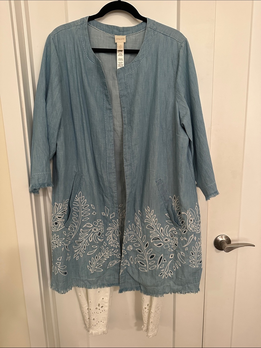 Chico’s Denim duster sz 4 and matching pants sz 4